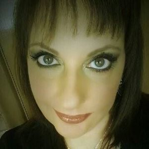 Meet your Posher, Alessandra